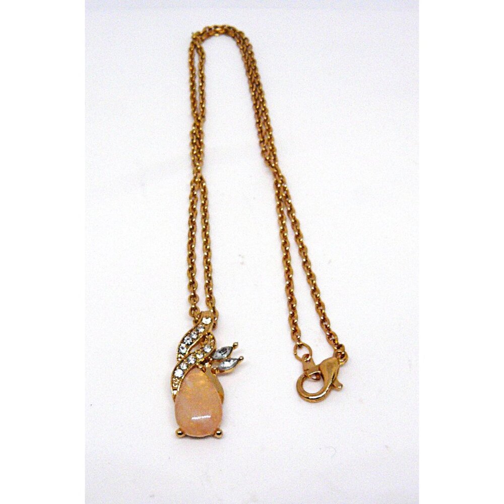 Vintage Gold Tone Chain Necklace with Rose Quartz & Rhinestone Pendant